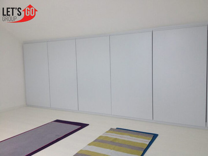 Panelling Wall White Yoga Room